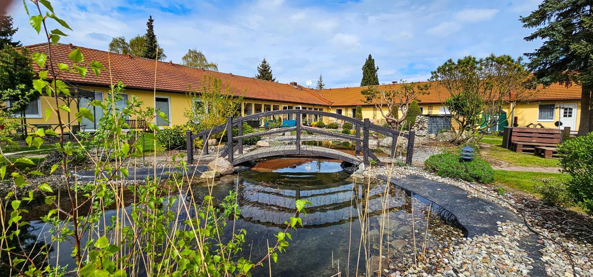 Hotel Pommerscher Hof Zinnowitz Esterno foto