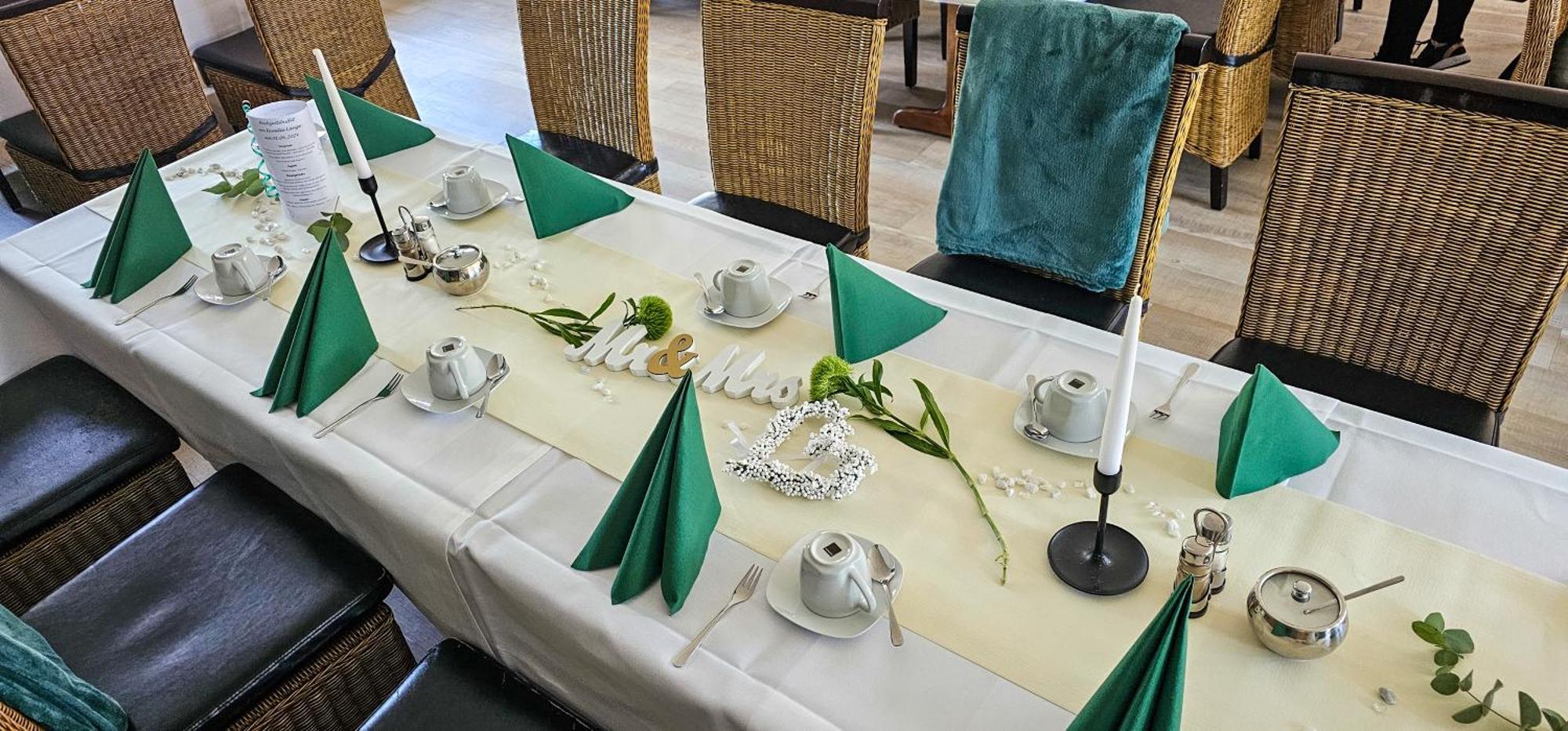 Hotel Pommerscher Hof Zinnowitz Esterno foto
